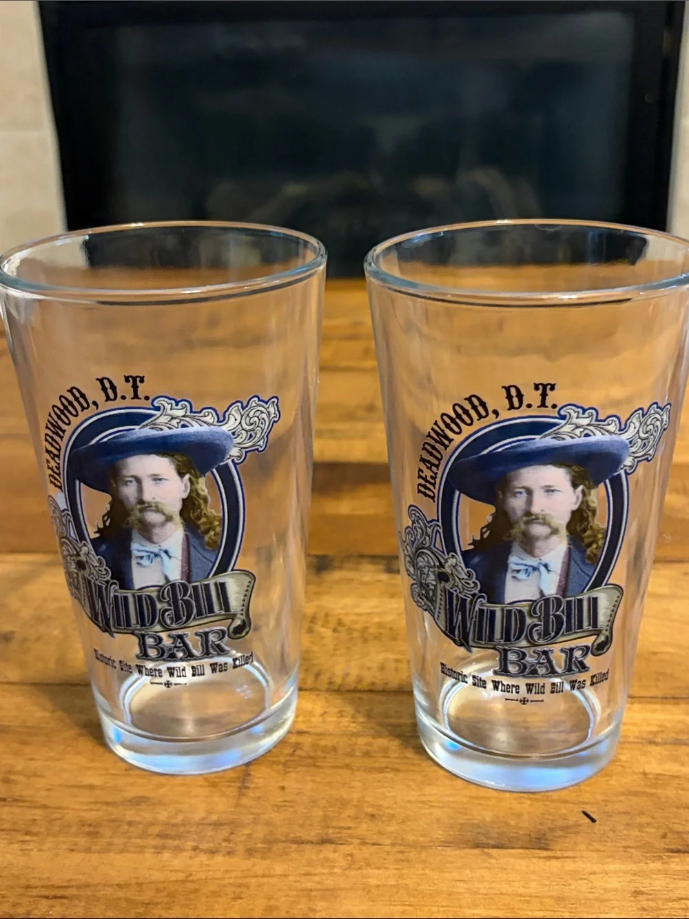 Wild Bill Bar Deadwood SD Souvenir Drinking Glass Wild West Hickok set of 2